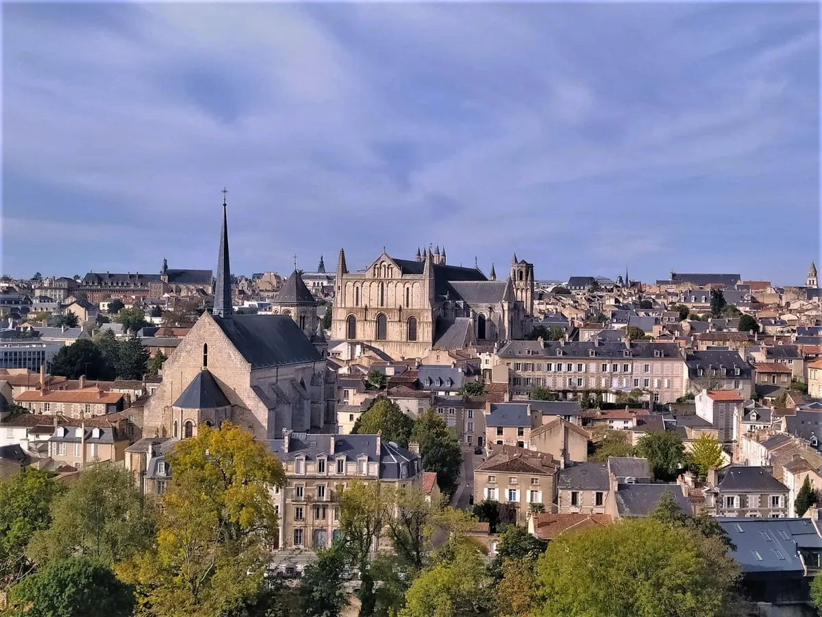 Vue de Poitiers, Vienne