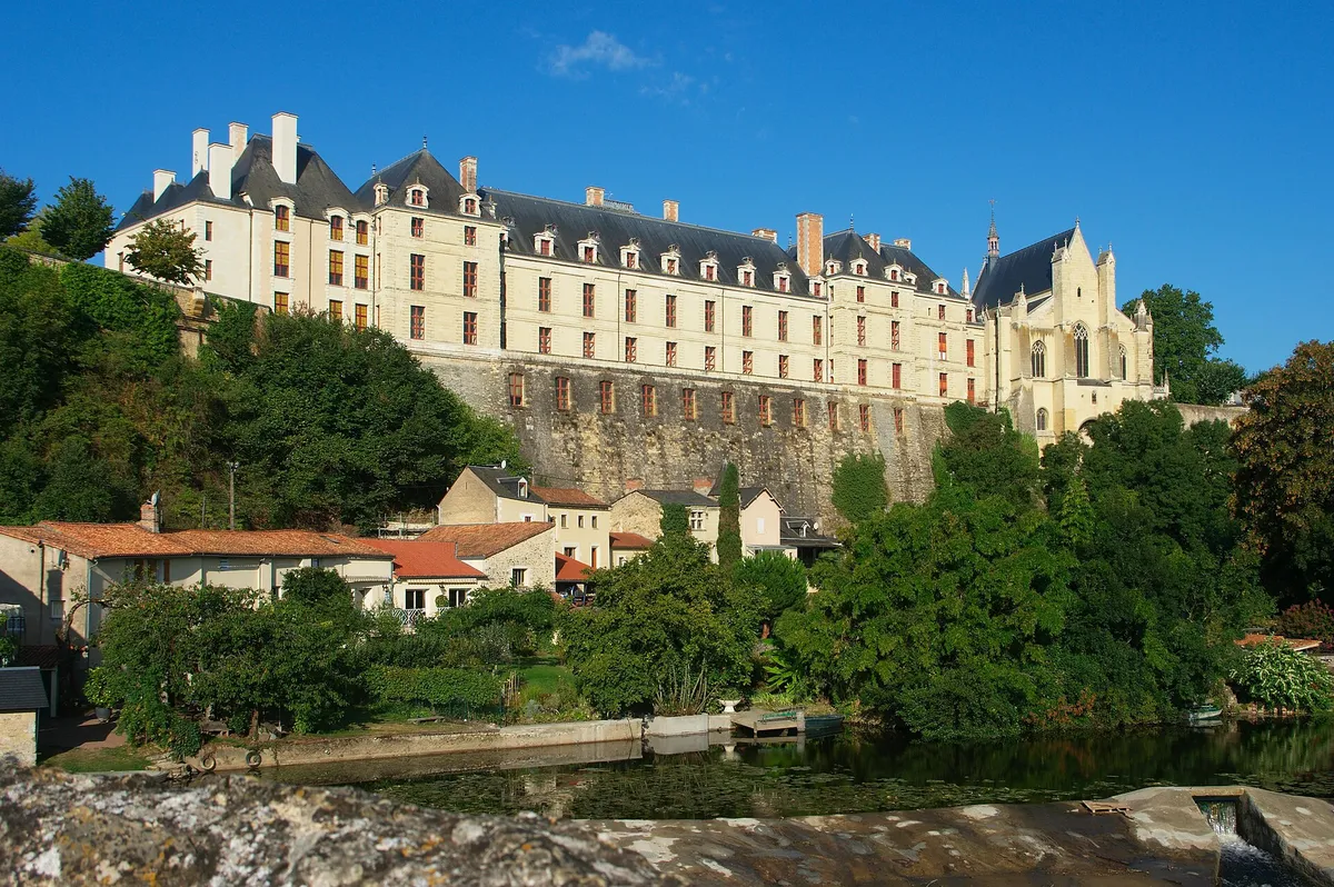 Vue de Thouars, Deux-Sèvres